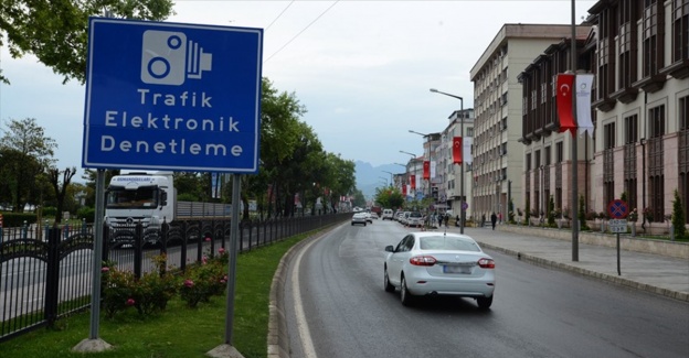Sürücüler DİKKAT! Geri Dönüyor