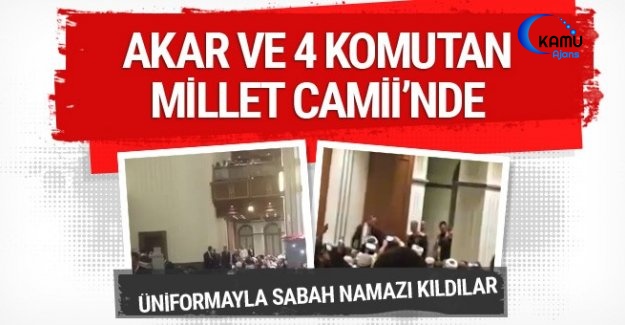Hulusi Akar Millet Camii'nde Sabah Namazı Kıldı