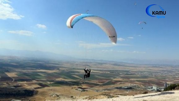 Paraşütçülerin Gözdesi: Kardelen Tepesi