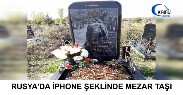 Rusya'da İphone Şeklinde Mezar Taşı