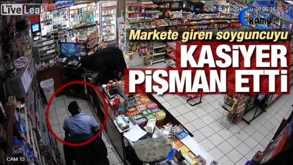 Markete Giren Soyguncuyu Kasiyer Pişman Etti!