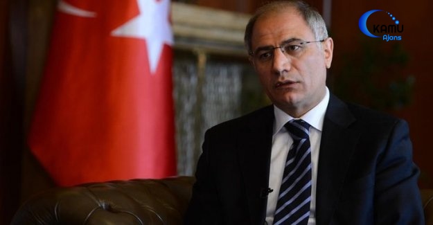 Efkan Ala'dan Fetöcü'de, Hain De Olmaz ! Ala ; Bayrak Olur , Millet Olur , Vatan Olur , Memleket Olur , Kahraman Olur...