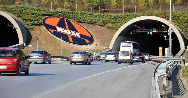 Tatilciler dönüş yolunda