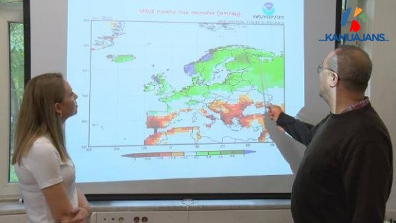 İstanbul'a Kar O Tarihte Geliyor! Meteoroloji Son Dakika Duyurdu