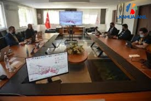 Koronavirüs Sürecini Yürütmede Başarılı 10 Kişi Belli Oldu