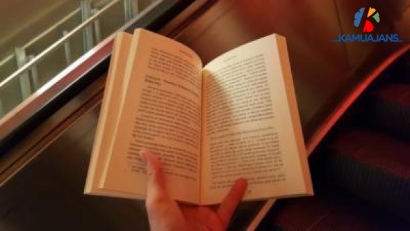 Yeni Bir Kitap Okuru, Yaşam Yolculuğuna Çıkarıyor