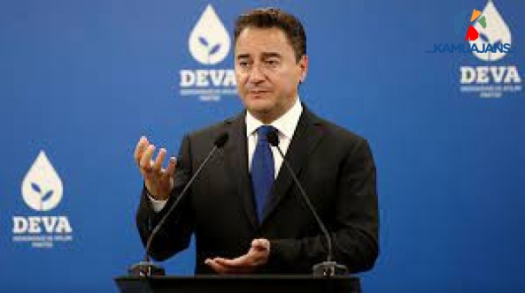 Babacan: Dolar 1,5 liradayken ekonomiye müdahaleye başlamışlardı