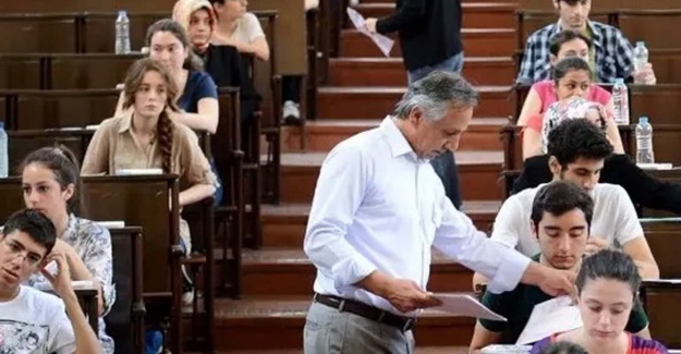 Öğretmenlere 8 Oturum Sınav Görevi