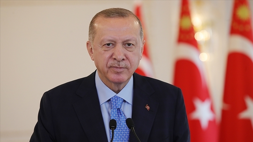 Alınacak 15 bin öğretmenin 7 bin 500'ü İstanbul'a atanacak