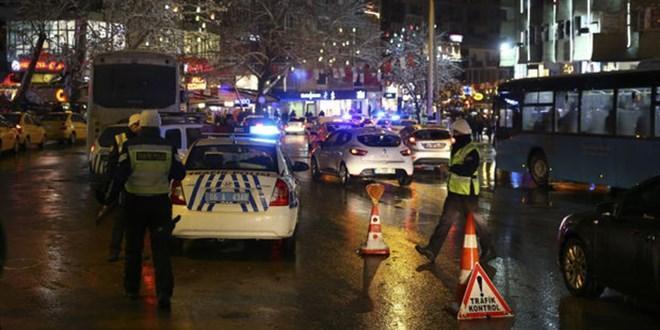 Ankara'da yılbaşı gecesi bazı yollar araç trafiğine kapatılacak..