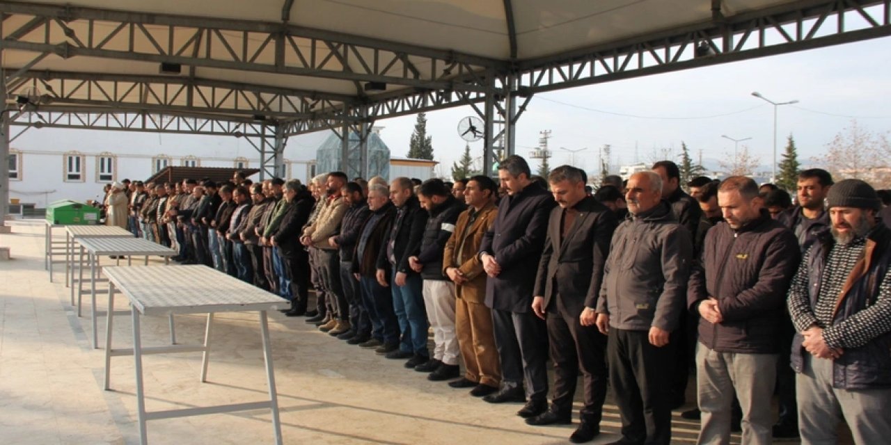 Kaza Geçiren Öğretmen Son Yolculuğuna Uğurlandı
