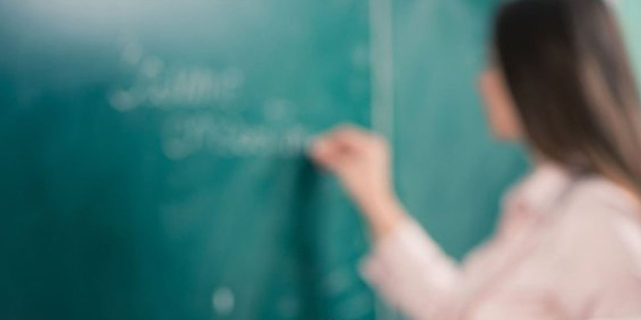 Pazartesi günü rapor alıp okula gelmeyen öğretmene soruşturma açılabilir