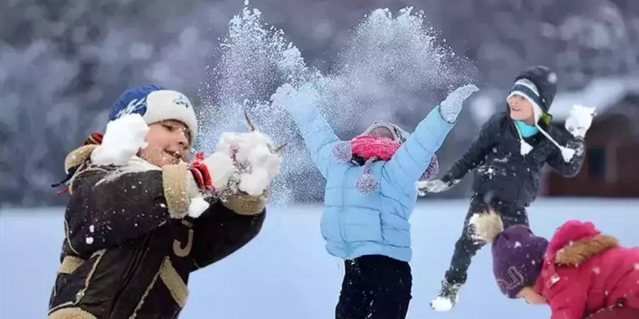 21 Şubat Cuma günü İstanbul'da okullar tatil olacak mı?