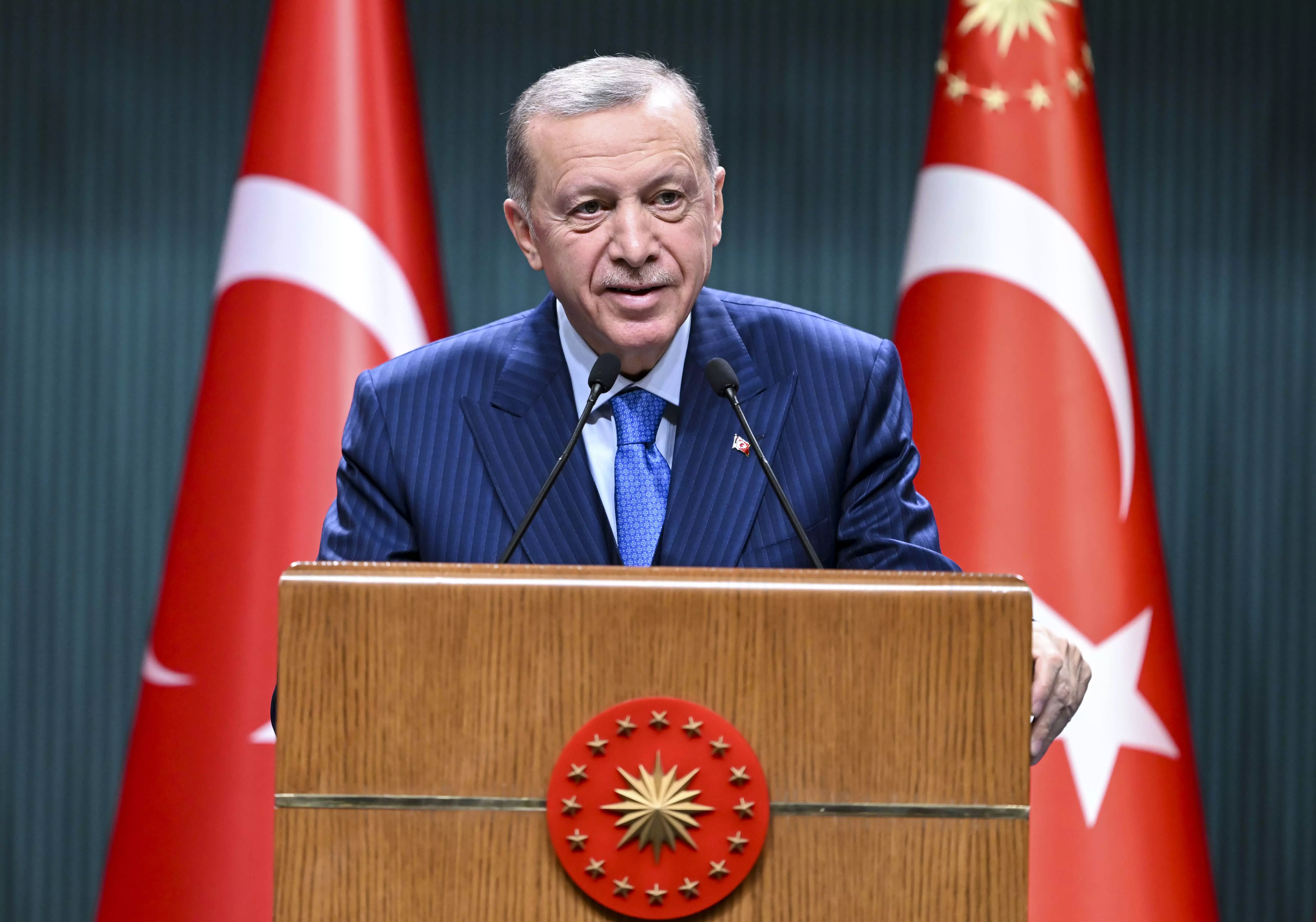 Cumhurbaşkanı Erdoğan'dan Memurlara ve Gençlere Ucuz Konut Müjdesi