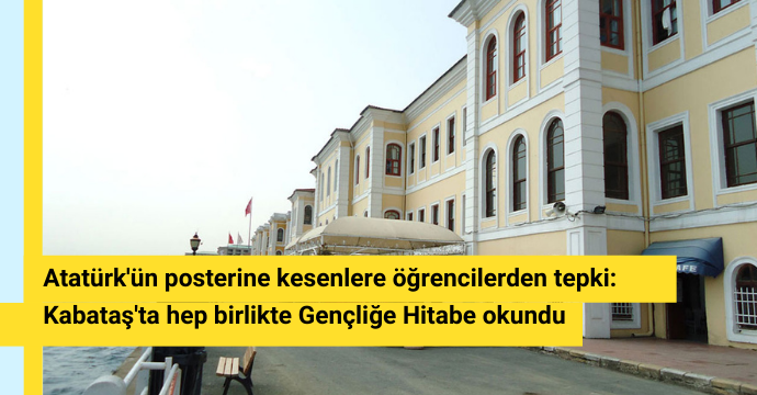Kabataş'ta hep birlikte Gençliğe Hitabe okundu