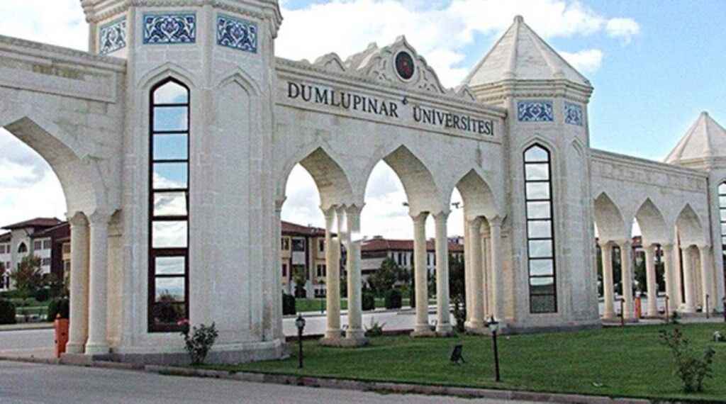 Dumlupınar Üniversitesi’nde “Adrese Teslim Kadro” İddiası: Rektör Yardımcısının Baldızı mı Atandı?