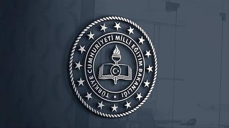 Öğretmenlerin İller Arası Yer Değişikliği Başvuruları Ertelenecek