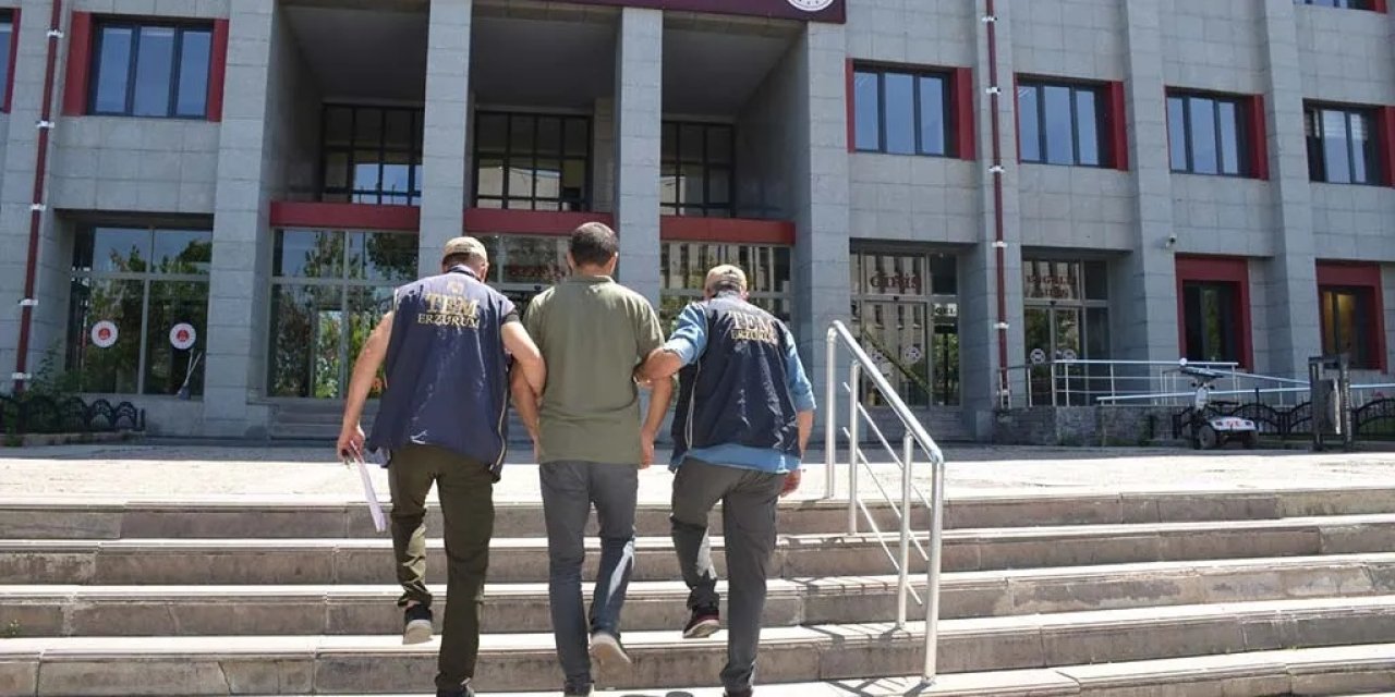 Flaş Gelişme: 6 Yıl 3 Ay Hapis Cezası Bulunan Öğretmen Yakalandı!