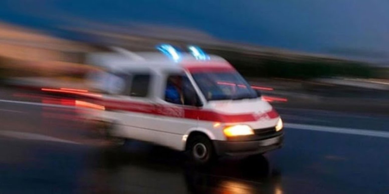 Trafik Kazası Geçiren Öğretmen Hayatını Kaybetti