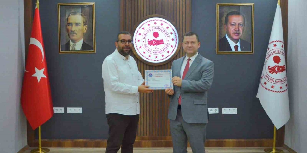 Kaymakamdan Öğretmene Başarı Belgesi!