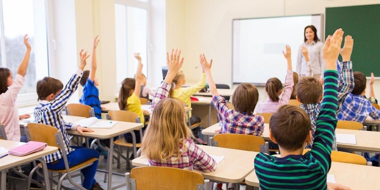 Ortaokulda Yeni Dönem: Rehberlik Dersi Tüm Sınıflara Geliyor!