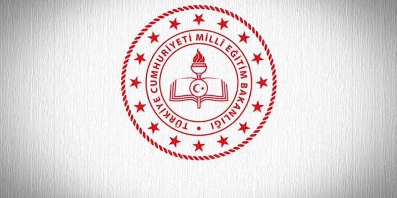 Eski Milli Eğitim Bakanı Safa Reisoğlu Hayatını Kaybetti