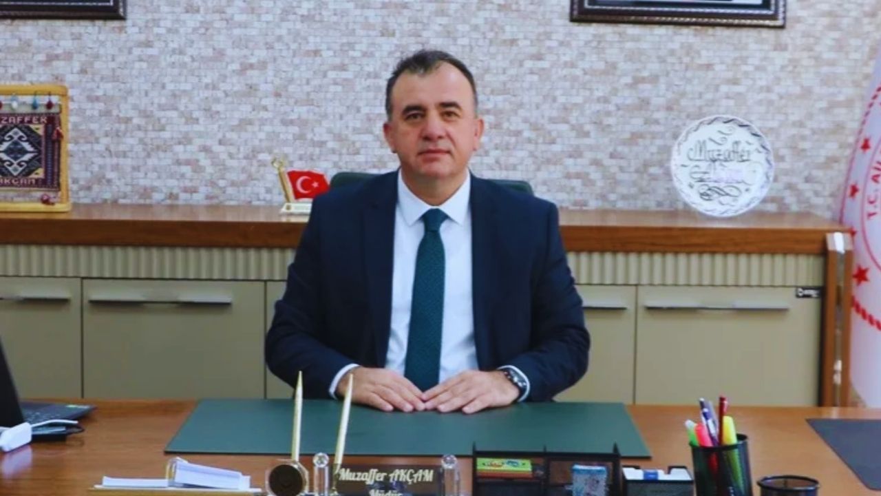 Resmi Gazete'de Yayımlandı: Mardin İl Müdürü Muzaffer Akçam Görevden Alındı