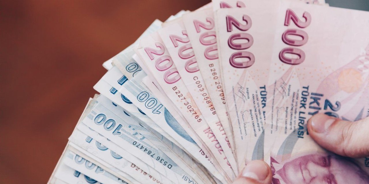 O Büyükşehir Belediyesinden Öğrencilere 13 Bin TL Burs İmkanı