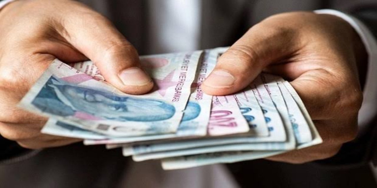 Kamu Personeline Özel 3 Banka'dan Düşük Faizli Kredi Kampanyası