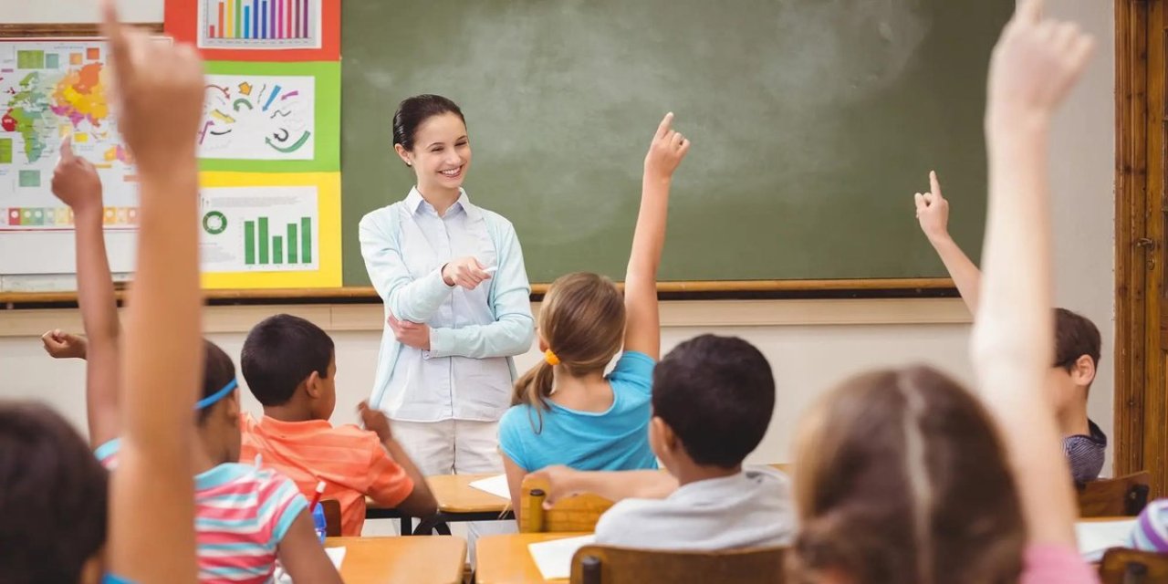 MEB O Öğretmenlerin Ek Dersleri Hakkında Düzenlemede Bulundu