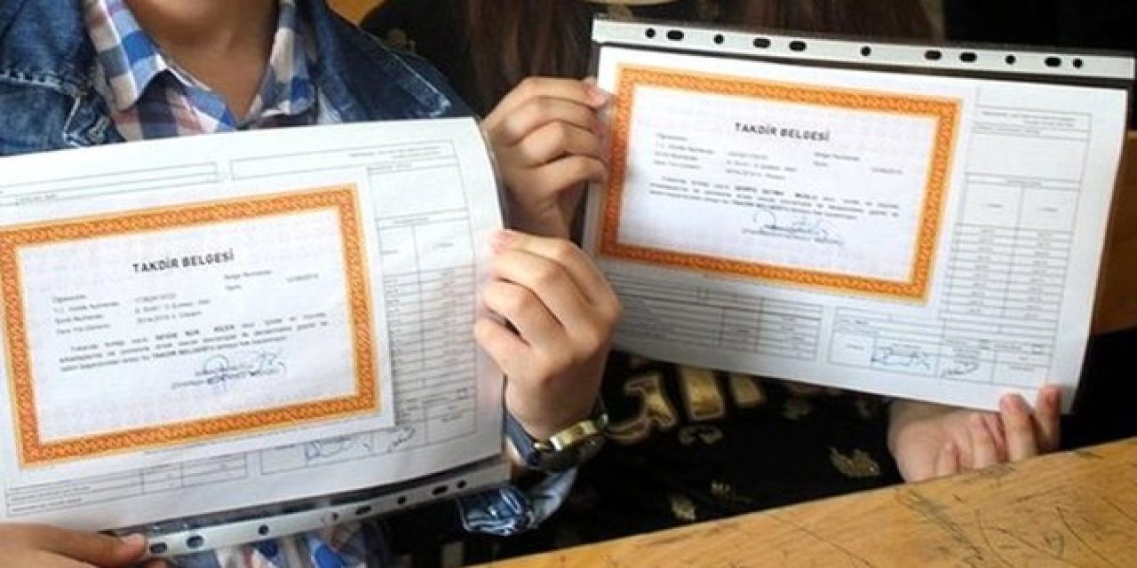 Öğrenciler Dikkat: O Kurala Uymayan Öğrencilere Takdir ve Teşekkür Belgesi Verilmeyecek