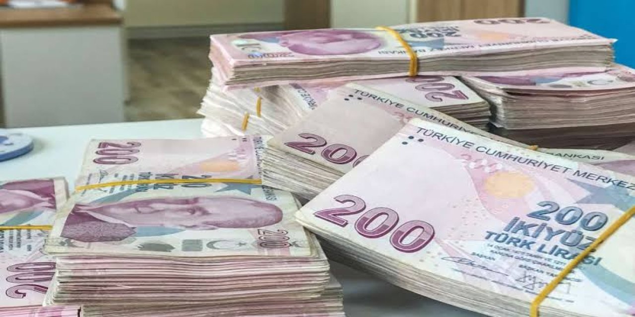 Üniversite Çalışanları İçin  100 Bin TL Maaş Promosyonu veya 400 Bin TL Faizsiz İmkanı Sunacak