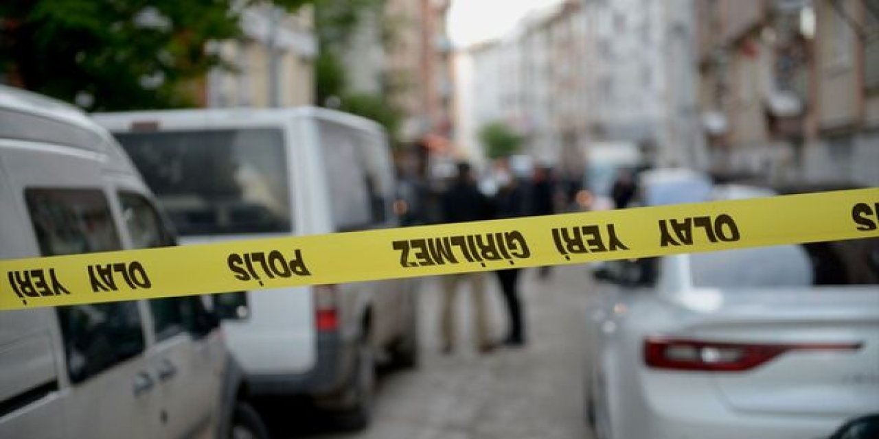 Okul Müdürü Evinde Hayatına Son Verdi