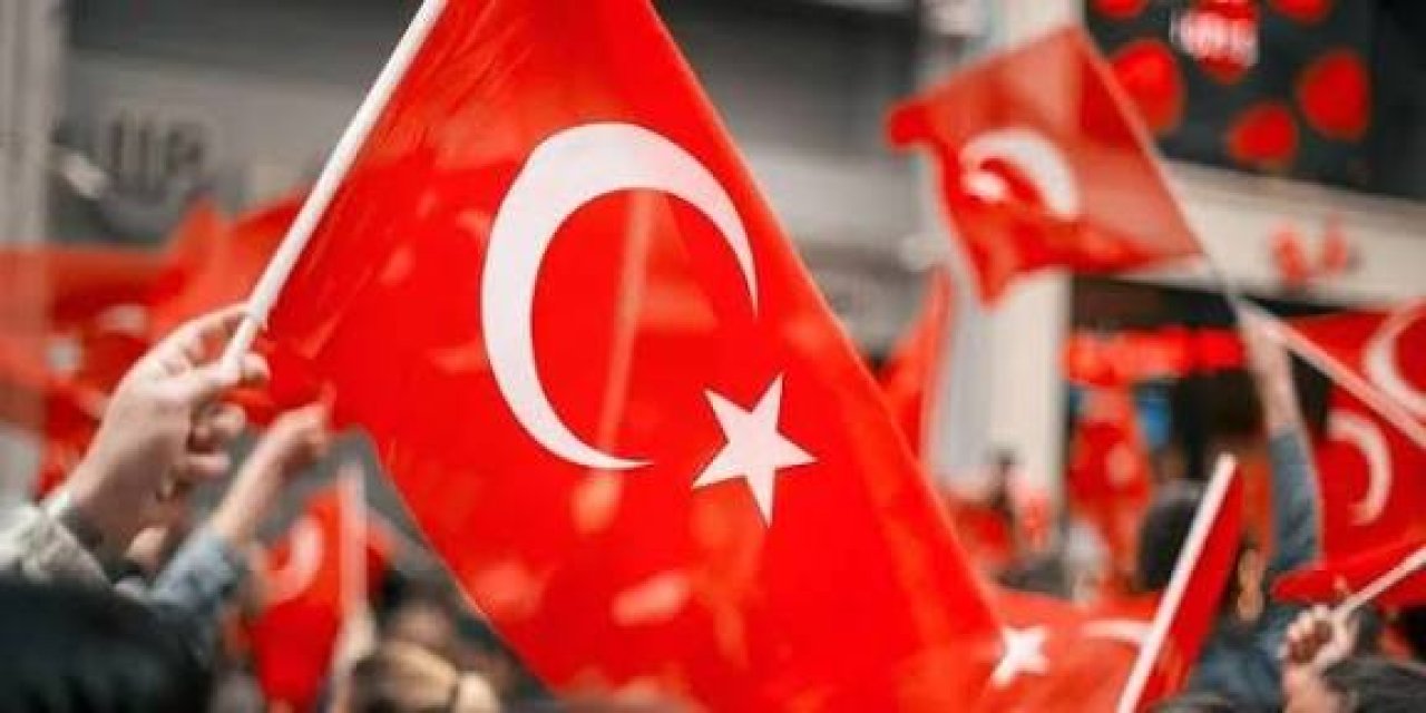 29 Ekim Cumhuriyet Bayramında Öğretmenlerin Ek Ders Ücretleri Kesilecek Mi?