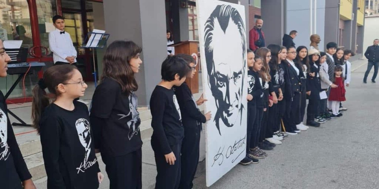 10 Kasım Töreninin Yapılacağı Tarih Belli Oldu: Ara Tatil Nedeniyle Erken Mi Düzenlenecek?