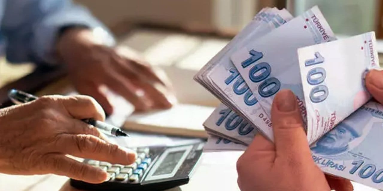 Emekli İkramiyesine Zam Yolda! 2026 Bayram İkramiyesi Kaç TL Olacak?