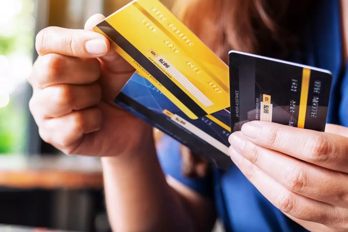 Uzmanlardan 'Asgari Ödeme Tuzağı' Uyarısı: Borcunuz Sandığınızdan Çok Daha Hızlı Büyüyor!