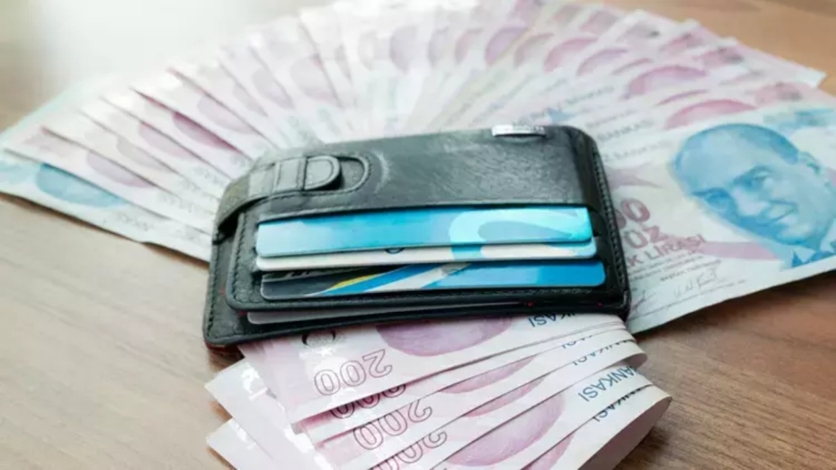 Faizlerde Ters Köşe: Kısa Vadede Yüksek, Uzun Vadede Düşük! İşte Yeni Trend! İşte Şaşırtıcı Vade-Faiz İlişkisi!