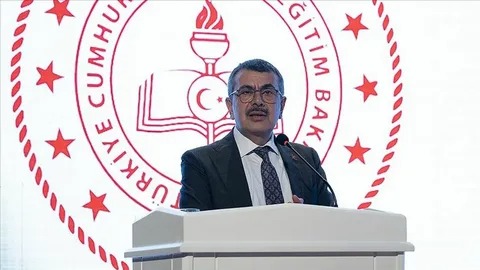 MEB’den Öğrencilere Peş Peşe Müjde! 525 Yenilikçi Sınıf ve 3.480 Bilişim Laboratuvarı Kuruldu!