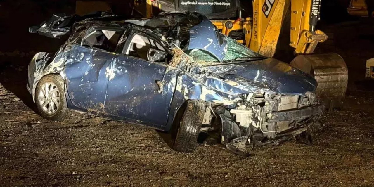 Feci Kaza: 3 Genç Öğretmen Yaralandı