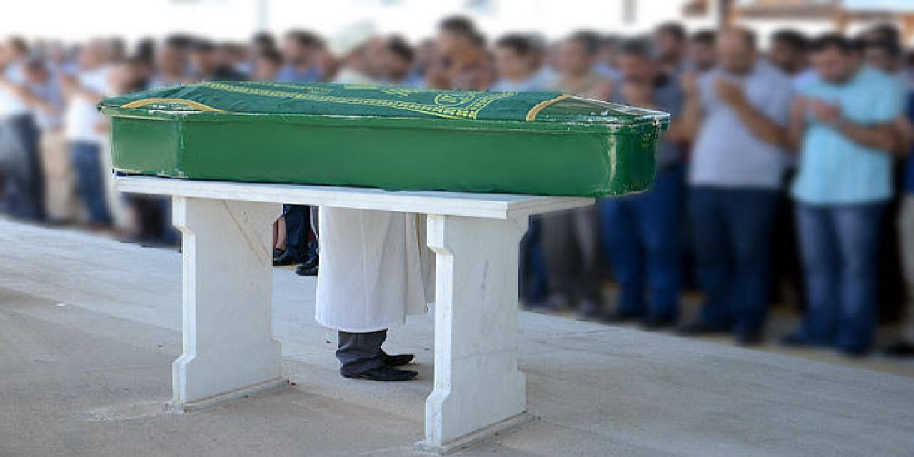 31 Yaşındaki Genç Öğretmen Hayatını Kaybetti