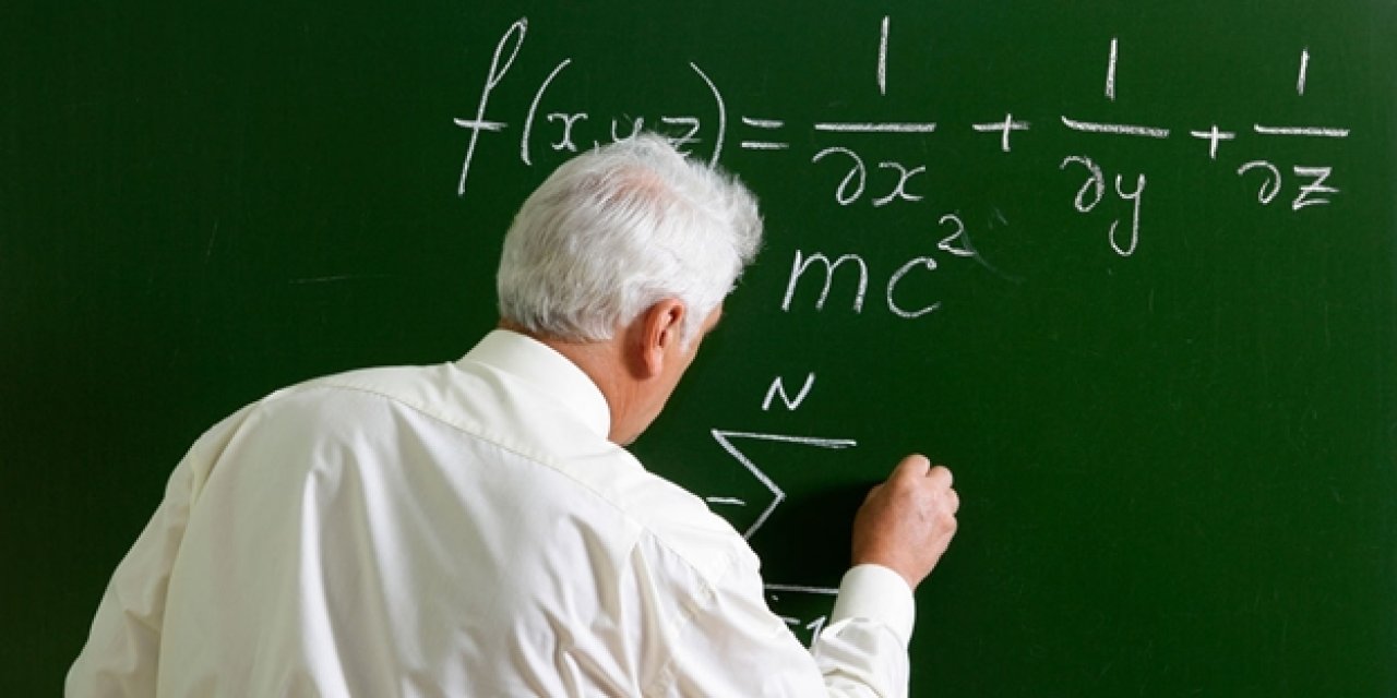 Yeni Yılda 25, 30 ve 35 Yıllık Öğretmenlerin İkramiye Tutarları Hesaplandı