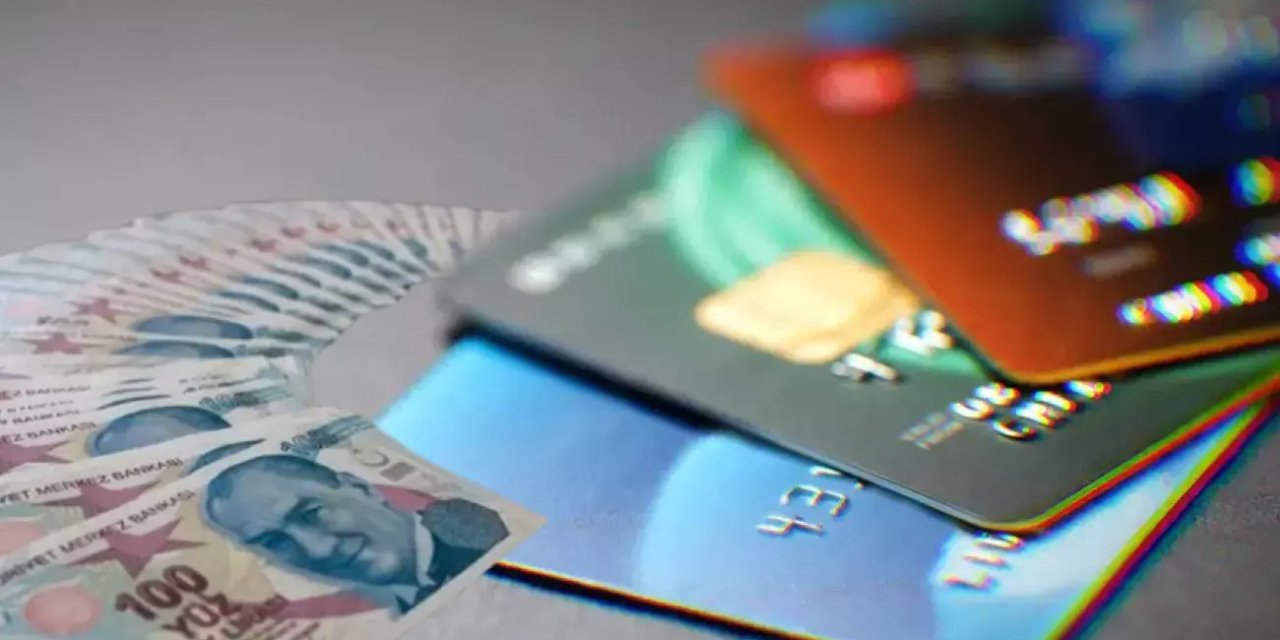 Bankalar Vatandaşlara 800 TL ile 900 TL Arasında Para İadesi Yapacak