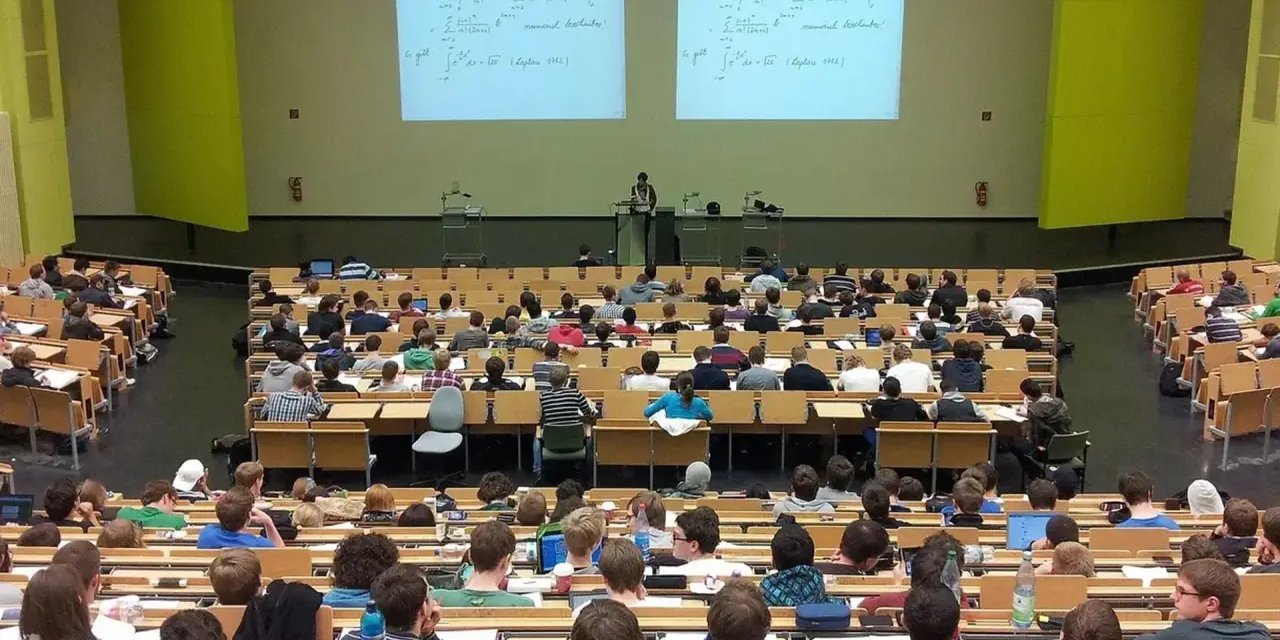 Ramazan Ayı İçin Üniversitelerde Mesai Saatleri Kısaldı, Resmi Yazı Yayımlandı