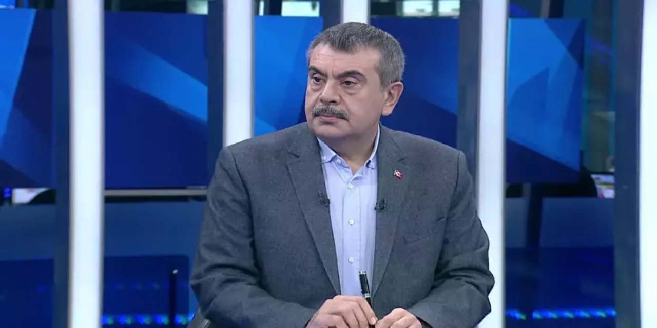 Bakan Tekin'in Canlı Yayın Programı Ertelendi