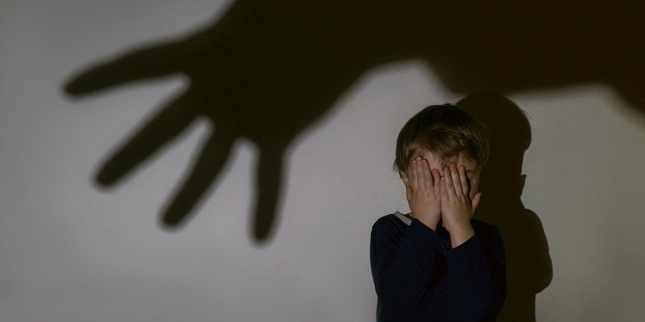 Okul Önünde İğrenç Olay: 10 TL ve Meyve Suyu Vererek Çocukları Taciz Etti