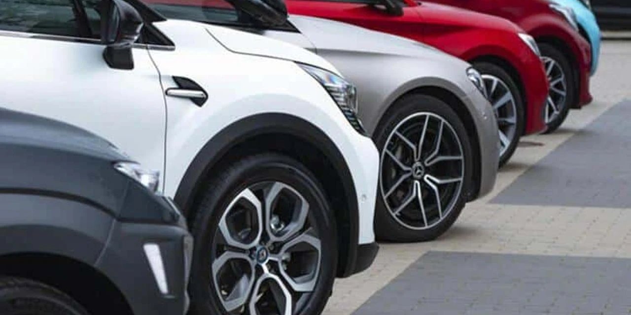 Emeklilerin ÖTV'siz Satın Alabileceği Otomobiller ve Fiyatları Açıklandı