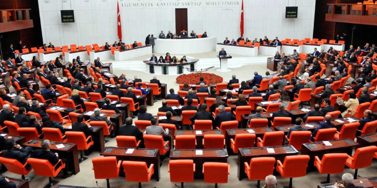 Bayram Sonrası Mecliste Kritik Hafta: Sosyal Medyaya Sınır Geliyor