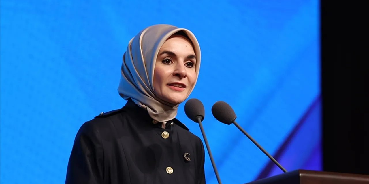 Bakan Göktaş: Yeni Doğum İzni Düzenlemesinin Yürürlüğe Gireceği Tarihi Açıkladı