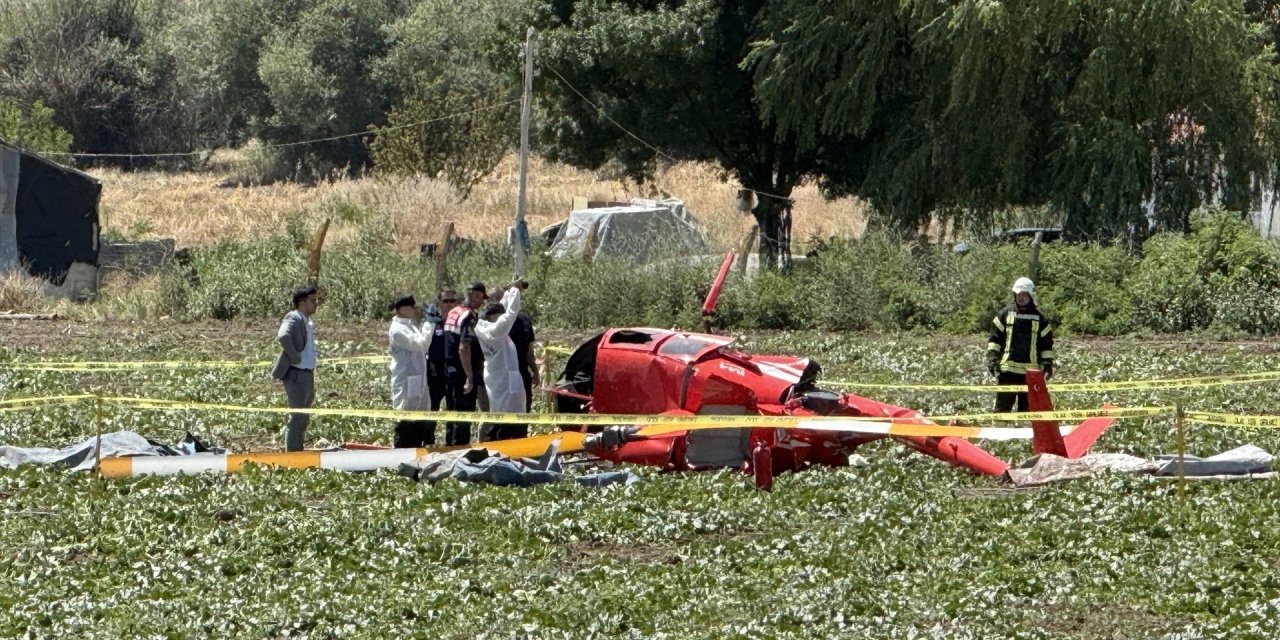 Eğitim Helikopteri Düştü, Emekli Aybay Hayatını Kaybetti